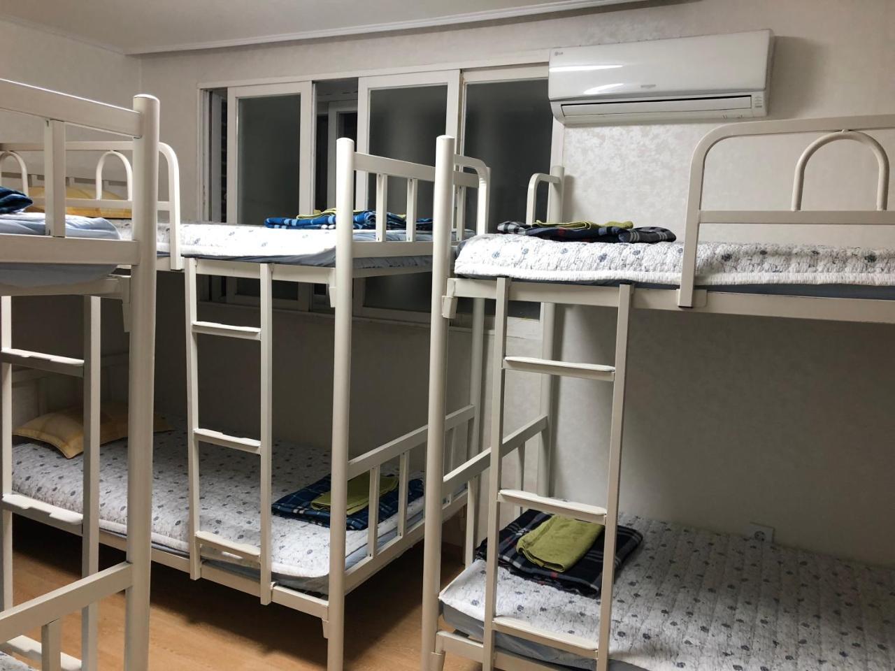 Amuse Guest House Seoul Bagian luar foto